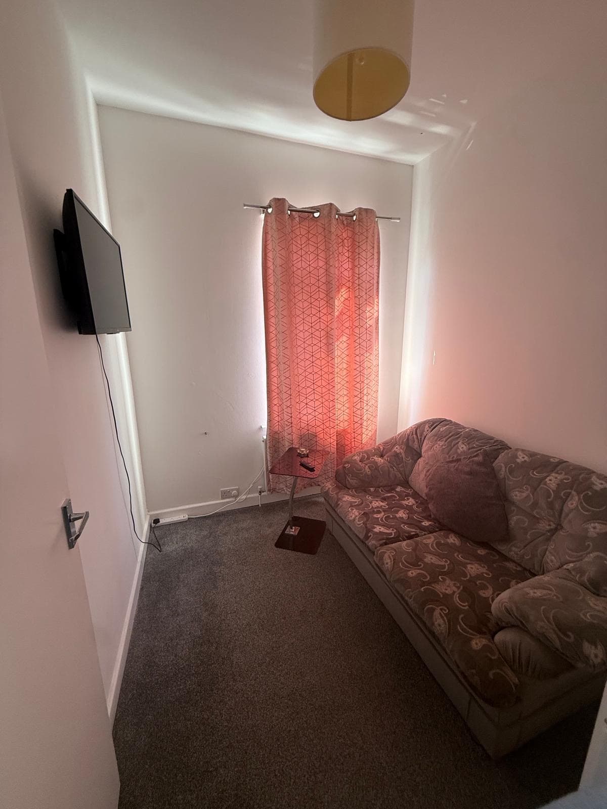 2 bedrooms flat in Stafford City Centre - Photo 6
