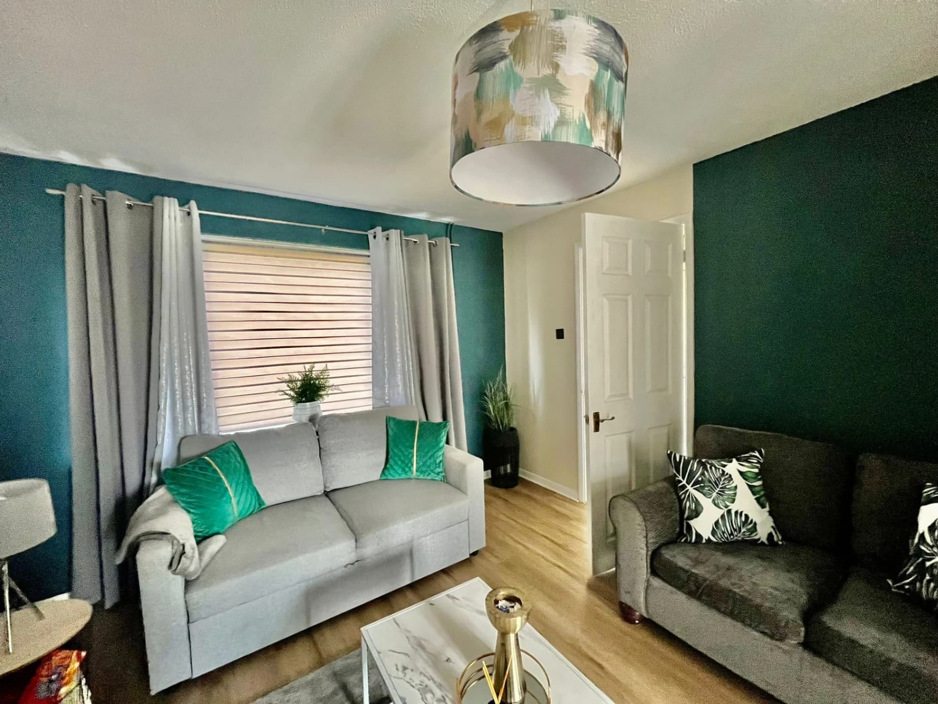 Friendly 3-Bed House in Canterbury - Photo 9