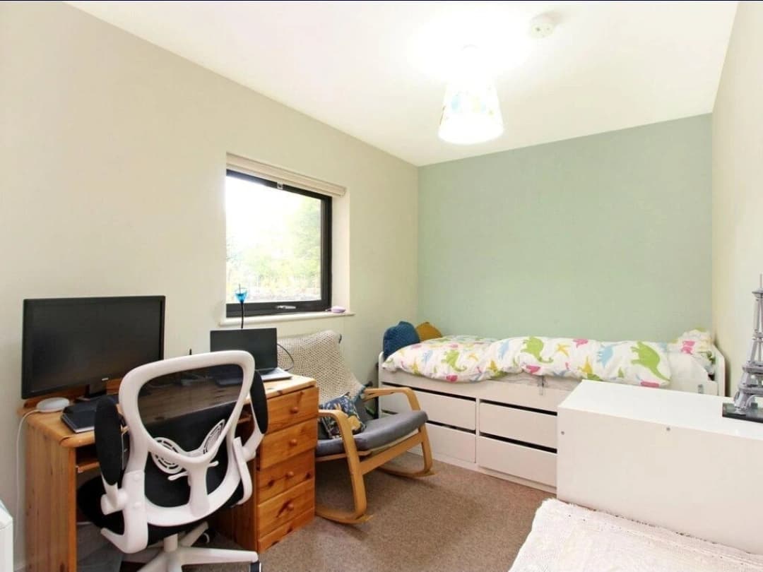 Stratford apartment 2 room - Photo 3