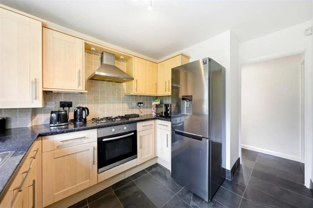 Rochester apartment for discreet ladies - Photo 2